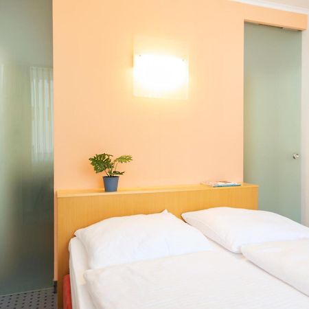 Achat Hotel Suhl Esterno foto