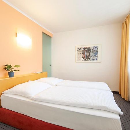 Achat Hotel Suhl Esterno foto