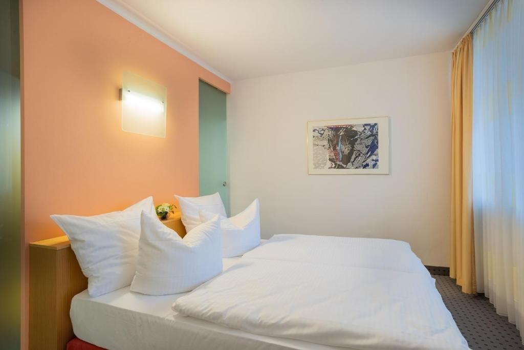 Achat Hotel Suhl Esterno foto