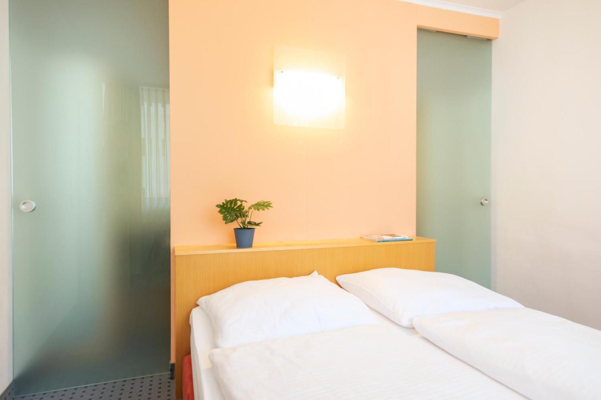 Achat Hotel Suhl Esterno foto