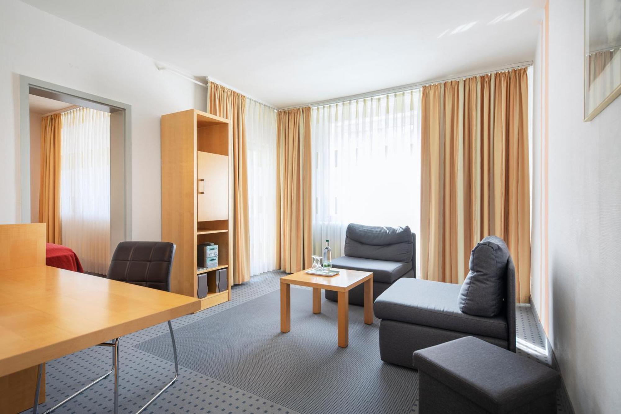 Achat Hotel Suhl Esterno foto