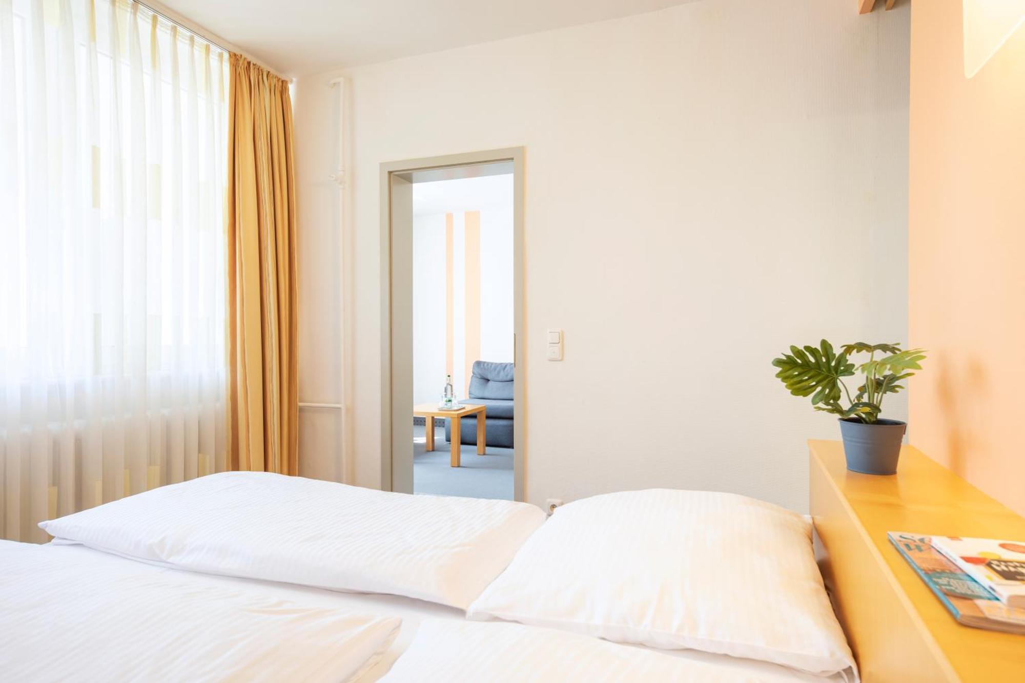 Achat Hotel Suhl Esterno foto